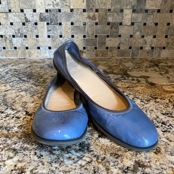 Studio Flexx Patent Leather Ballet Flats - Picture 6 of 6